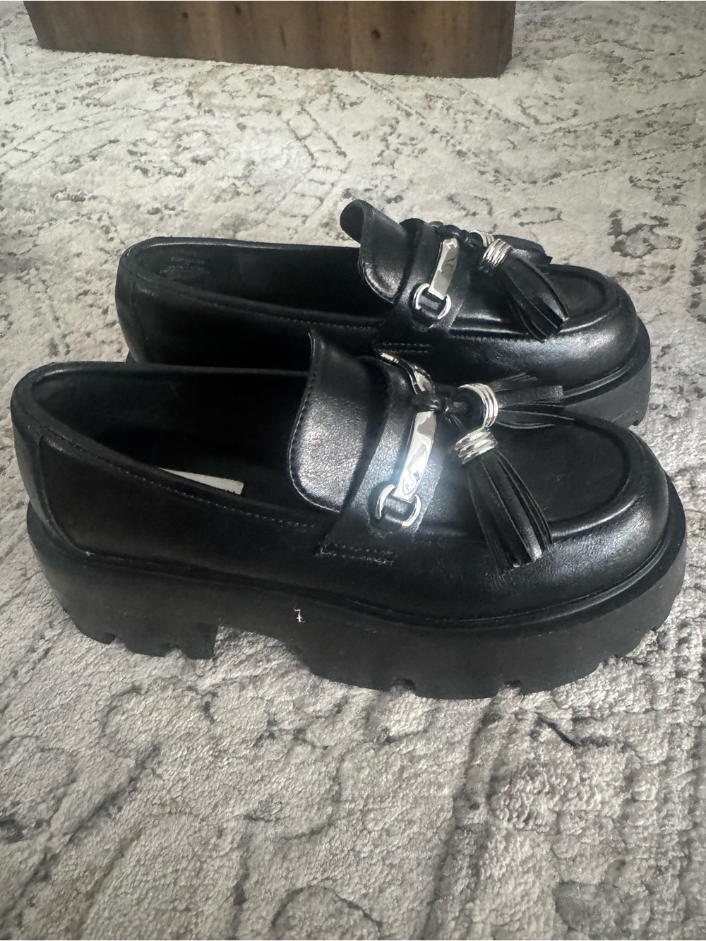 Steve Madden Major Black Chunky Platform Tassel Loafers Size 7